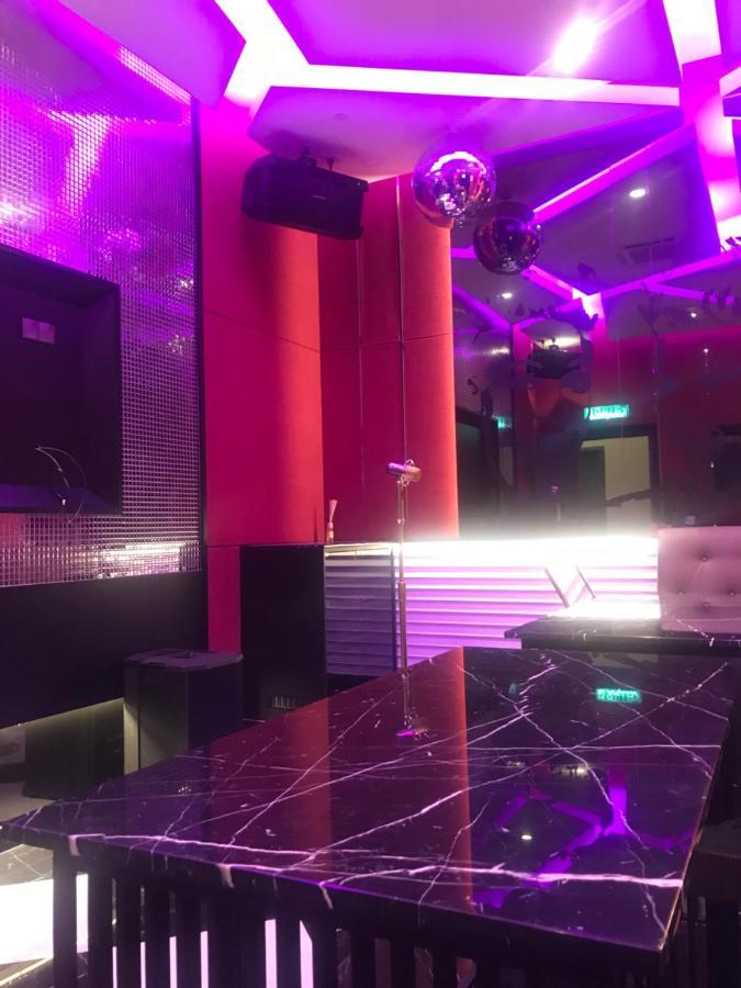Five Star Suites Klcc 500M Lrt Full Luxury Facilities Superb Location! Kuala Lumpur Bagian luar foto